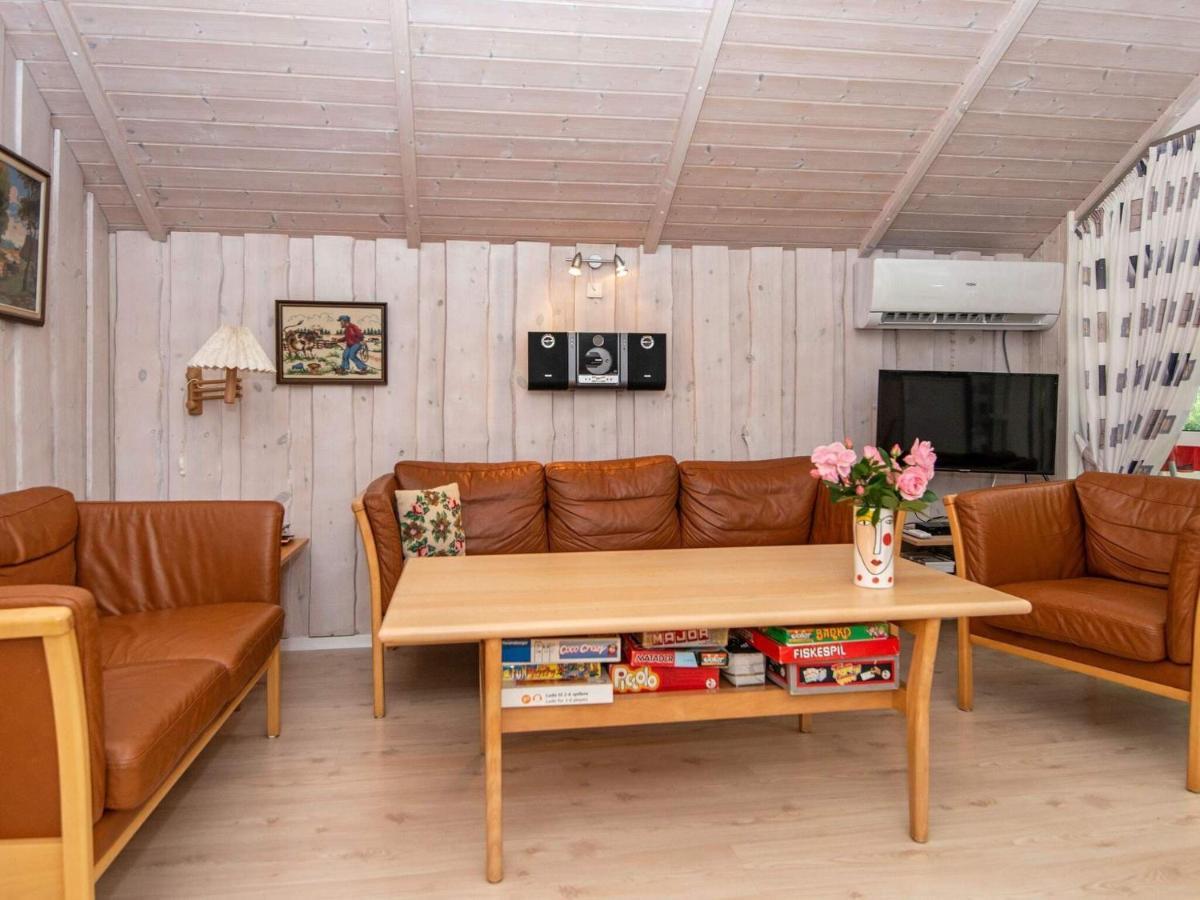 8 Person Holiday Home In Hovborg Ngoại thất bức ảnh